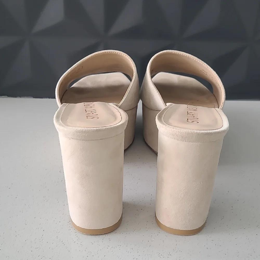 Stuart Weitzman Beige Platform Mules - Picture 2 of 5